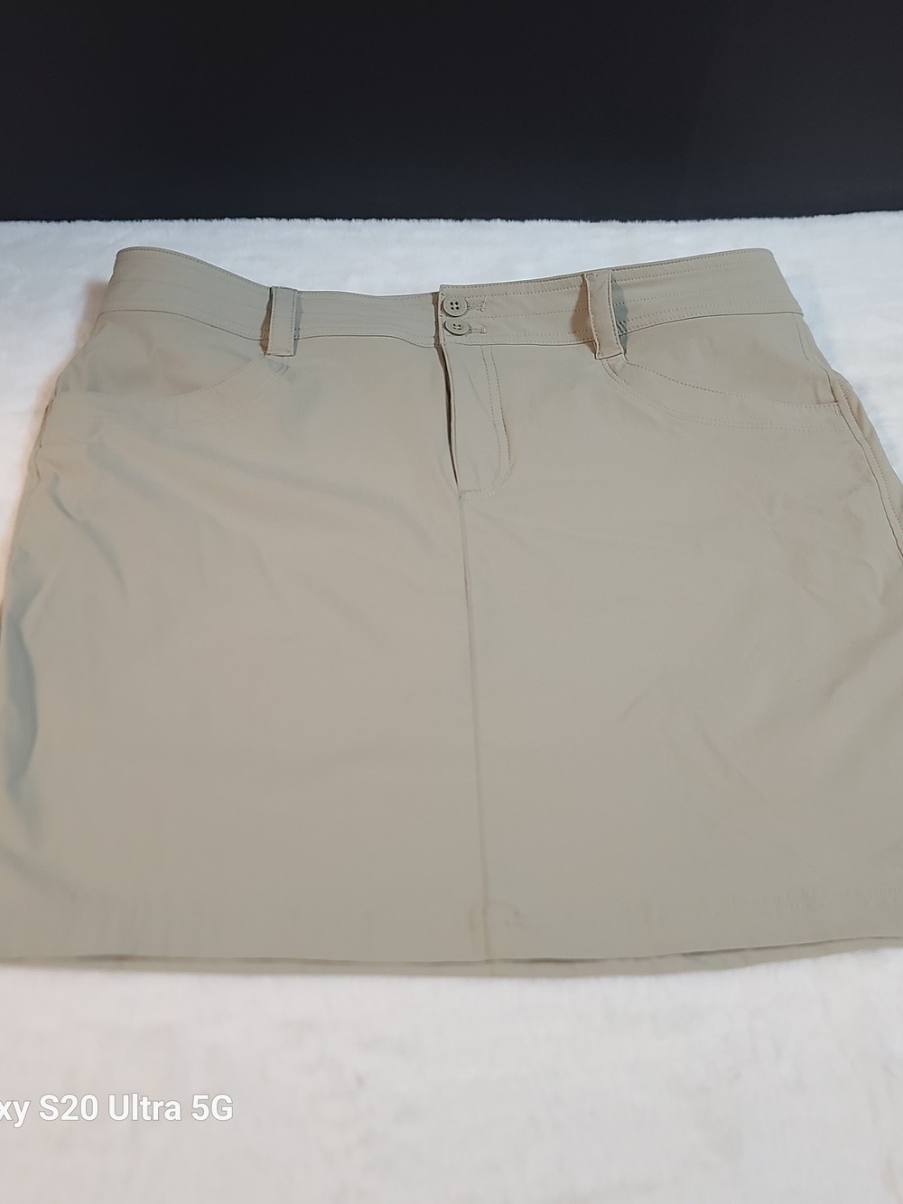 Eddie Bauer Women's Khaki Stretch Skort - Neutral Beige